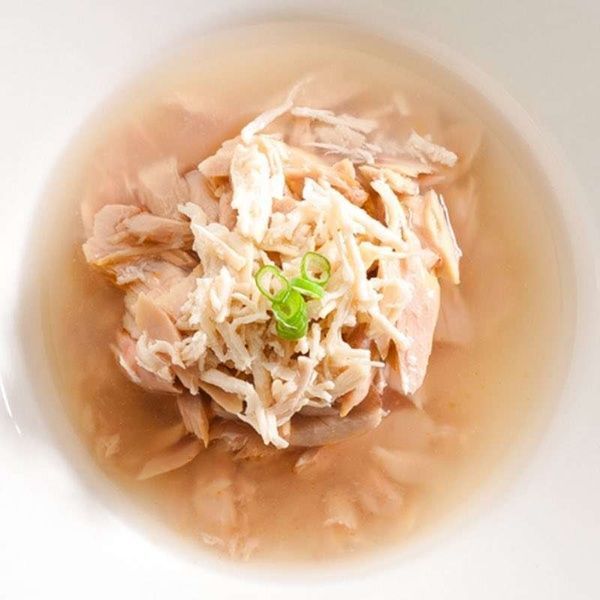 Cherie (Шері) Yellowfin mix Skipjack Tuna with Chicken Entrеes in Gravy - Вологий корм з тунцем та куркою для дорослих кішок (шматочки в соусі)