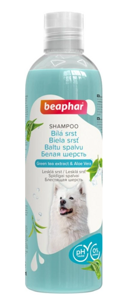 Шампунь Beaphar Біла шерсть для світлих собак GREEN TEA & ALOE