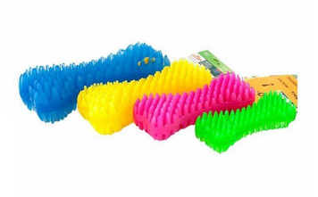 Іграшка для собак Sum-Plast Кістка жувальна з шипами ароматизована (колір в асортименті) 16см
